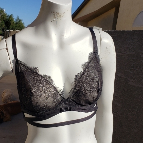 VICTORIA'S SECRET VERY BRA SEXY - Picture 2 of 11